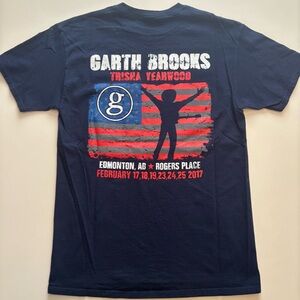 2017 Edmonton garth Brooks band tour shirt